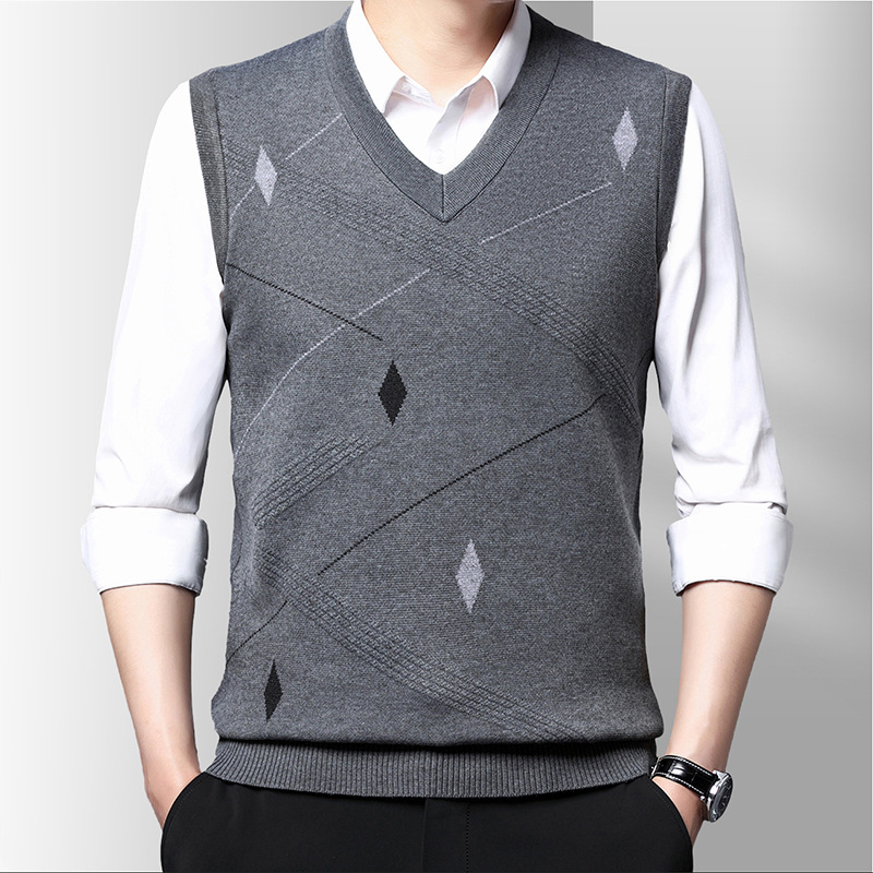 Men'S Fashion V Neck Sweater - سويتر رجالي كاجوال برقبة على شكل