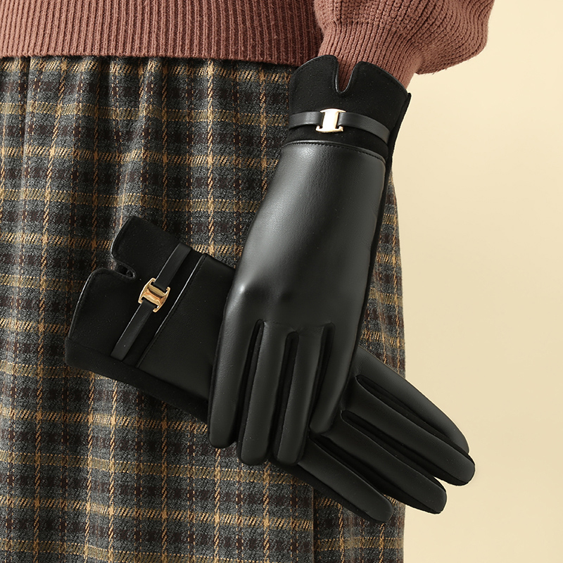 زوج واحد من القفازات للنساء في - مراجعة Driving Gloves Leather وسعره