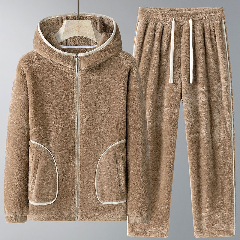 طقم هودي رجالي جديد لشتاء 2026 - مراجعة Men'S Fashion For 2026 وسعره